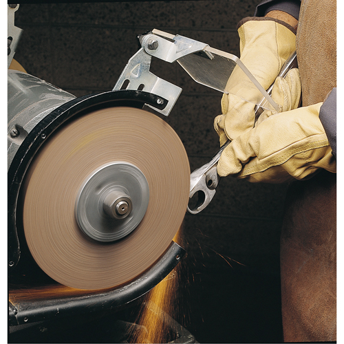 Scotch-Brite Cut & Polish Wheels, 6" Dia. x 1" W, 1" Arbor, Aluminum Oxide Ottawa Fastener Supply