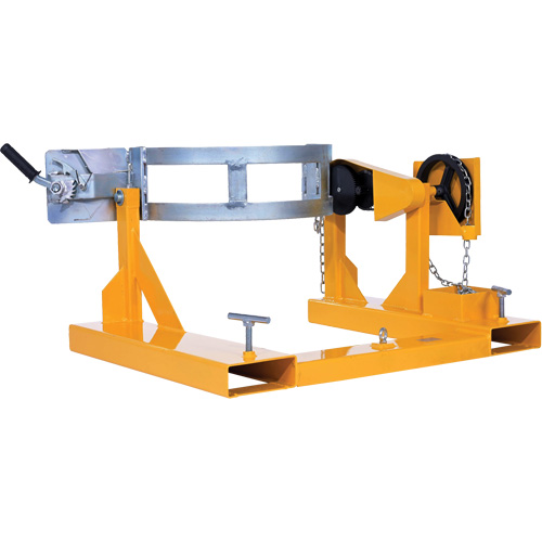 Porte-baril pour chariot &agrave; fourche, Pour 55 gal. US (45,8 gal imp&eacute;rial) Ottawa Fastener Supply