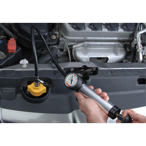 Trousse de test de pression du syst&egrave;me de refroidissement Ottawa Fastener Supply