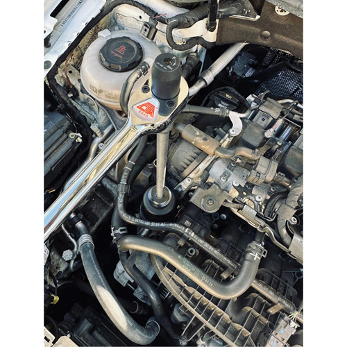 Cl&eacute; &agrave; cliquet &agrave; limite de couple, Prise de 3/8", Poign&eacute;e Coussin&eacute;e Ottawa Fastener Supply