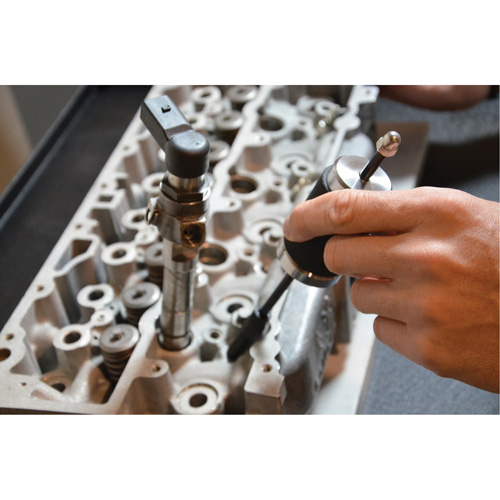 Trousse d'extracteur dembouts de bougies de pr&eacute;chauffage Ottawa Fastener Supply