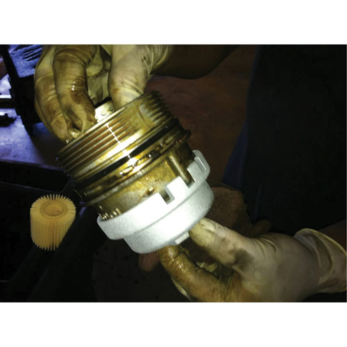 Cl&eacute; &agrave; filtre &agrave; huile type capuchon pour Toyota/Lexus/Scion Ottawa Fastener Supply