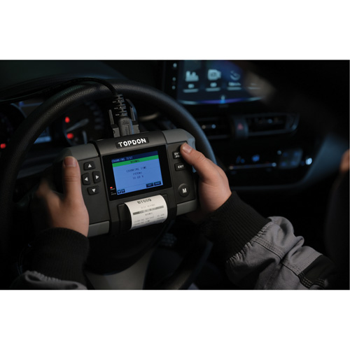 Testeur de batterie 12?V et de syst&egrave;mes 12?V/24?V BT600 avec imprimante int&eacute;gr&eacute;e Ottawa Fastener Supply