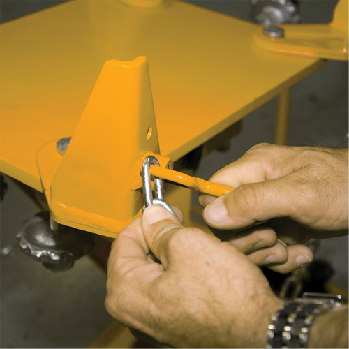 Cric de transmission Yellow Jackit, Cap. de levage 2,2 tonnes Ottawa Fastener Supply