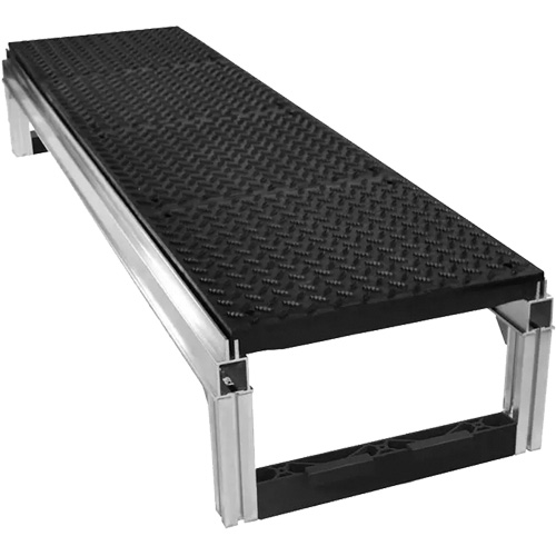 Trousse de plateforme de travail modulaire en aluminium avec surface &agrave; relief &agrave; larmes FOUNDATION, 18" la x 72" pr, Capacit&eacute; de 400 lb, Enti&egrave;rement soud&eacute; Ottawa Fastener Supply