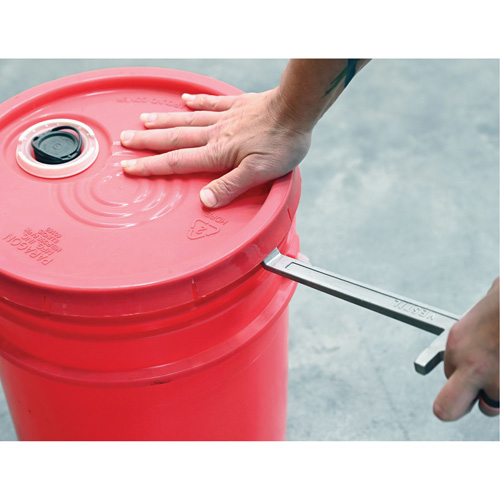 Cl&eacute; pour baril, Ouverture de 3/4"/2", Poign&eacute;e 9-1/2", Acier inoxydable Ottawa Fastener Supply