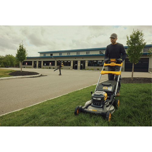 60V MAX* Brushless Cordless RWD Mower Kit, Self-Propelled Walk-Behind, Battery Powered, 21" Cutting Width Ottawa Fastener Supply
