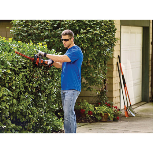 Max* PowerCut Cordless Hedge Trimmer Kit, 22", 20 V, Battery Powered Ottawa Fastener Supply