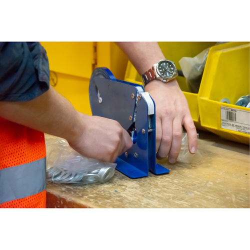 Machines robustes pour fermer les sacs Ottawa Fastener Supply