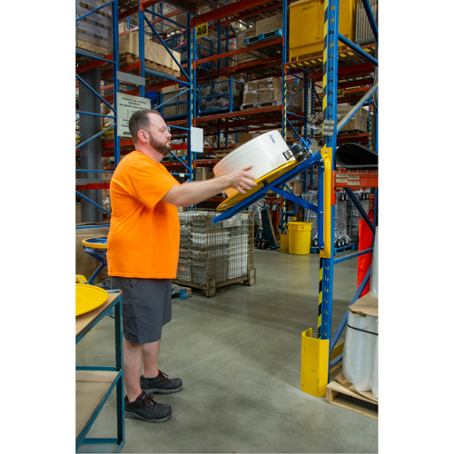 Distributeur de feuillards, Feuillard Polyester/Acier/Polypropyl&egrave;ne, Dia de noyau 16"/8", largeur de rouleau 3"/8"/6" Ottawa Fastener Supply