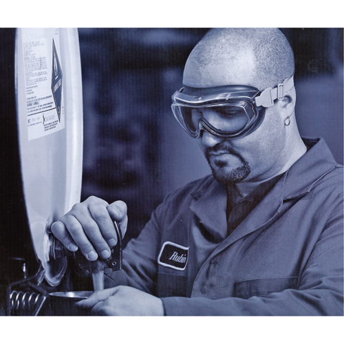 Lunettes de s&eacute;curit&eacute; &agrave; coques Uvex Flex Seal, Lentille 3,0, Antibu&eacute;e, Ventilation Indirecte Ottawa Fastener Supply