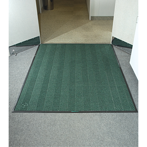 Tapis Waterhog Eco Elite, Essuie-pieds/grattoir, 4' x 6' x 3/8", Pin du sud Ottawa Fastener Supply