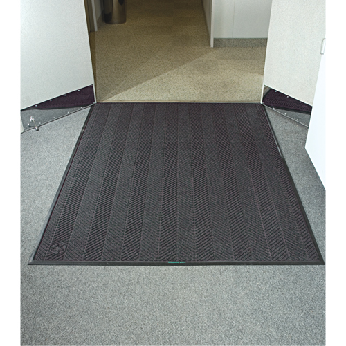 Tapis Waterhog Eco Elite, Essuie-pieds/grattoir, 6' x 8' x 3/8", Cendre grise Ottawa Fastener Supply