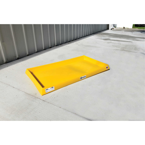 Ultra-Containment Tray&reg;, 54" L x 29.8" W x 3.5" H, 16.5 US gal. Spill Capacity Ottawa Fastener Supply