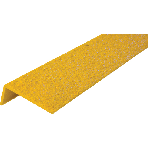Rebords de marches antid&eacute;rapants Safestep, 2,75" la x 32" lo, Jaune Ottawa Fastener Supply