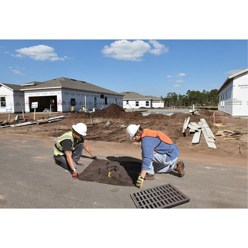 Bac de r&eacute;tention Plus Ultra-Drain Guard, Huile & s&eacute;diments, 60" lo x 60" la Ottawa Fastener Supply