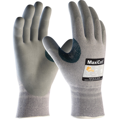 Gants r&eacute;sistants aux coupures en tricot sans coutures ATG MaxiCut 5, Taille T-petit, Calibre 13, Rev&ecirc;tement Mousse de nitrile, Enveloppe en Dyneema/Nylon, ASTM ANSI niveau A4/EN 388 niveau 4/EN 388 niveau C Ottawa Fastener Supply