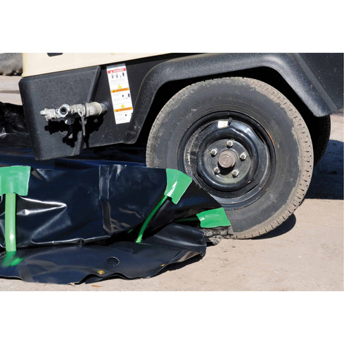 Ultra-Containment Berm&reg;, 269 US gal. Capacity, 6' W x 6' L x 12" H, Stake Wall Ottawa Fastener Supply