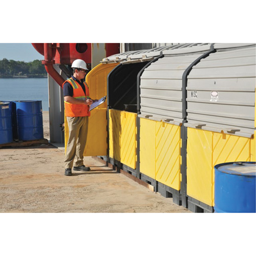 P16 Plus Ultra-Hard Top Spill Pallets sans drain, 250" lo x 79" la x 62" h, Capacit&eacute; de charge 9000 lb Ottawa Fastener Supply