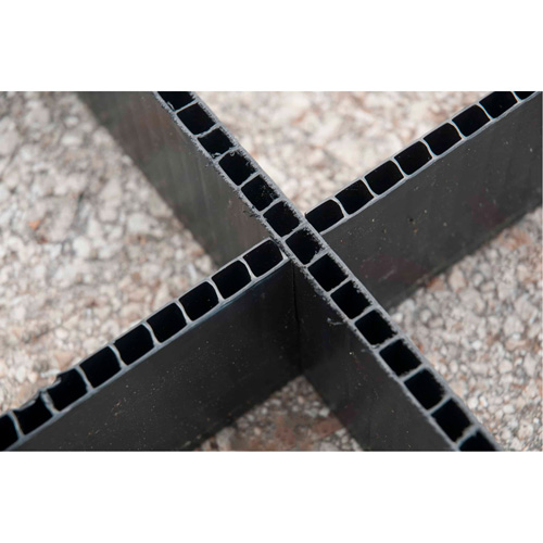 4-Drum Flexible Ultra-Spill Pallet&reg;, 66 US gal. Spill Capacity, 48" x 48" x 7" Ottawa Fastener Supply