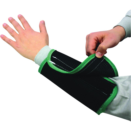 Kut Gard&reg; 2-Ply Cane Mesh Sleeve, Nylon, 9", ASTM ANSI Level A4, Black Ottawa Fastener Supply