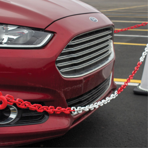 Bicolour Plastic Barrier Chain, Green/White Ottawa Fastener Supply