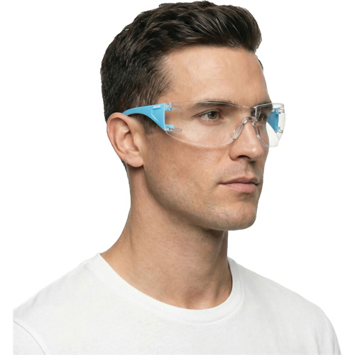 Lunettes de s&eacute;curit&eacute; bleu/blanc Adapt Lite, Lentille Transparent, Antibu&eacute;e/Anti-&eacute;gratignures, ANSI Z87+/R&eacute;pond ou surpasse la norme CSA Z94.3 Ottawa Fastener Supply