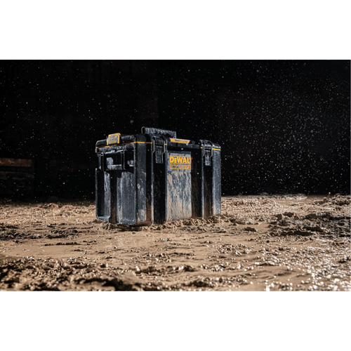 Tr&egrave;s grande boîte &agrave; outils ToughSystem 2.0, 21-3/4" x 14-3/4" x 16-1/4", Noir Ottawa Fastener Supply