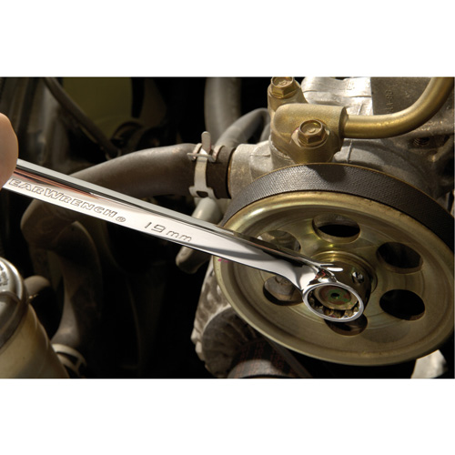 Jeu d'outils pour m&eacute;caniciens &agrave; 6 et 12 pans standards et profonds de 1/4", 3/8" et 1/2" SAE/m&eacute;triques Ottawa Fastener Supply