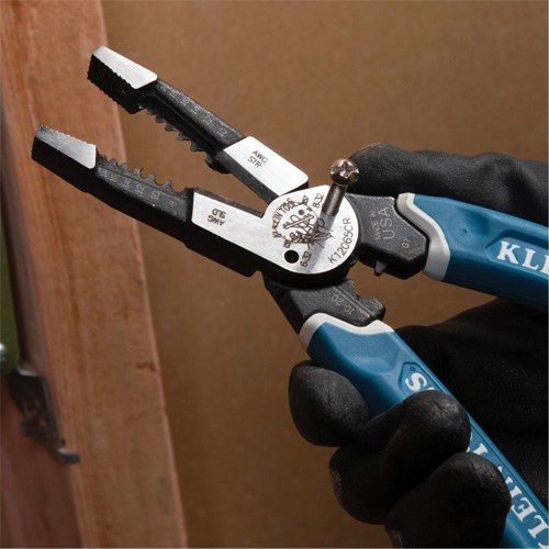 Klein-Kurve&reg; Heavy-Duty Wire Stripper, Cutter & Crimper Multi-Tool, 8-1/4" L, 8 - 20 AWG Ottawa Fastener Supply
