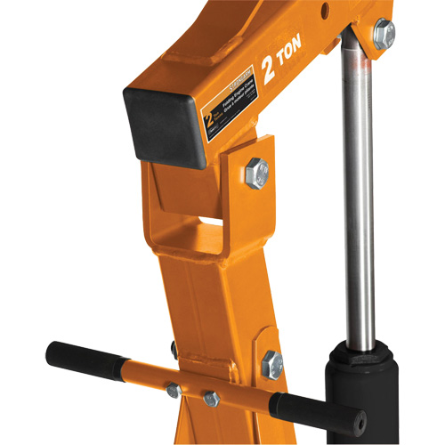 Grue escamotable pour moteur — Strongarm Ottawa Fastener Supply