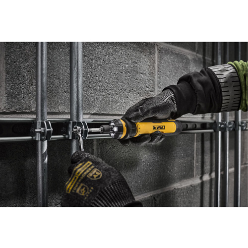 Jeu de tournevis sans fil de 14 morceaux avec commande FLEXDRIVE, 4 V, 44 lb-po/5 Nm couple max. Ottawa Fastener Supply