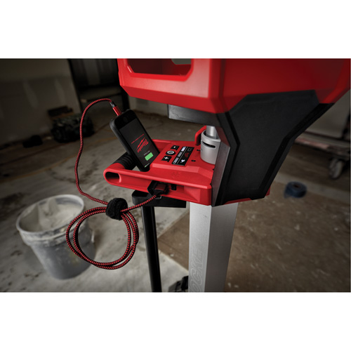 Lampe sur tour et chargeur M18 Rocket (outil seulement), DEL, 6000 lumens Ottawa Fastener Supply