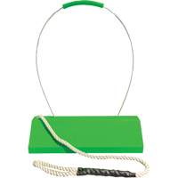 Cale de roue pour avion Checkers Safety SafeRay avec poign&eacute;e ergonomique &agrave; cordage en boucle, Ur&eacute;thane, Vert fluorescent, 24" la x 8" p x 6" h Ottawa Fastener Supply