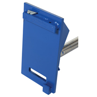 Fl&egrave;che de chariot &eacute;l&eacute;vateur pour tapis, 108-1/2" longueur, Install&eacute; sur tablier, Capacit&eacute; de 2500 lb Ottawa Fastener Supply