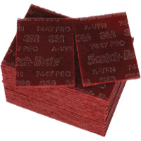 Tampons manuels Scotch-Brite 7447, Oxyde d'aluminium, 9" x 6", Grain Tr&egrave;s fin Ottawa Fastener Supply