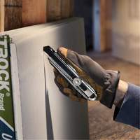Knife with Ratchet Lock, 18 mm, Carbon Steel, Heavy-Duty, Aluminum Handle PG169 | Ottawa Fastener Supply
