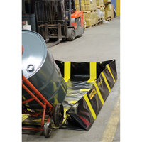 QuickBerm&reg; Containment Berm with Inside Wall Supports, 235 US gal. Capacity, 4' W x 8' L x 12" H, Snap-Up Bracket Ottawa Fastener Supply