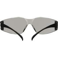 Lunettes de protection de s&eacute;rie 100 SecureFit, Lentille Gris/Int&eacute;rieur/ext&eacute;rieur, Antibu&eacute;e/Anti-&eacute;gratignures, ANSI Z87+/R&eacute;pond ou surpasse la norme CSA Z94.3 Ottawa Fastener Supply