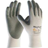 Gants en tricot sans couture de qualit&eacute; sup&eacute;rieure ATG MaxiFoam, Grand, R&ecirc;vetement Nitrile, Calibre 15, Enveloppe en Nylon Ottawa Fastener Supply