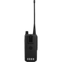 Radio bidirectionnelle portable sans affichage de la série CP100d SHC308 | Ottawa Fastener Supply