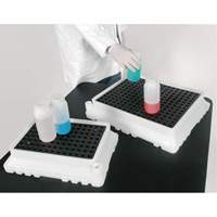 P4 Ultra-Spill Tray&reg;, 17" L x 21" W x 4" H, 2.9 US gal. Spill Capacity Ottawa Fastener Supply