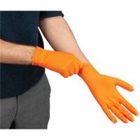 Gants d'examen de poids lourd &agrave; prise tactile, Petit, Nitrile, 8 mils, Sans poudre, Orange Ottawa Fastener Supply