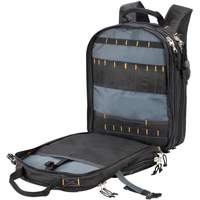 Sacs &agrave; dos pour outils &agrave; 75 pochettes, 13" lo x 17-1/2" la, Noir, Nylon Ottawa Fastener Supply