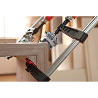 Dispositif &agrave; angle variable Ottawa Fastener Supply