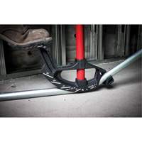 Machine &agrave; plier les conduits en fer Ottawa Fastener Supply