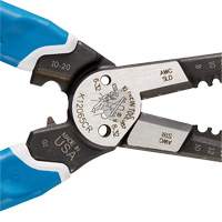Outil polyvalent Klein-Kurve pour d&eacute;nuder, couper et sertir les fils, 8-1/4" lo, 8 - 20 AWG Ottawa Fastener Supply